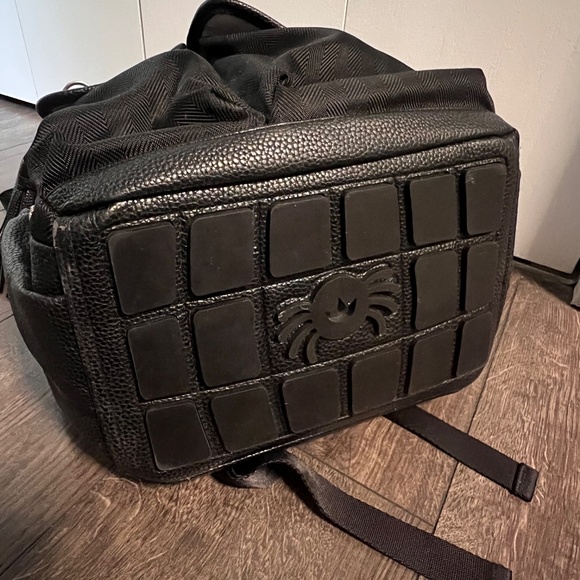 Itzy Ritzy Boss Black Herringbone Backpack - Picture 3 of 3